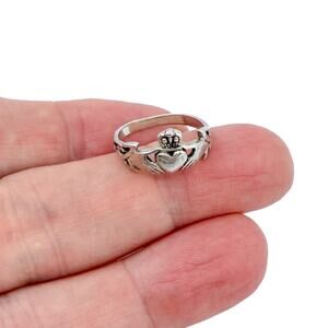 Estate Sterling Silver 925 Claddagh Ring Size 5.5